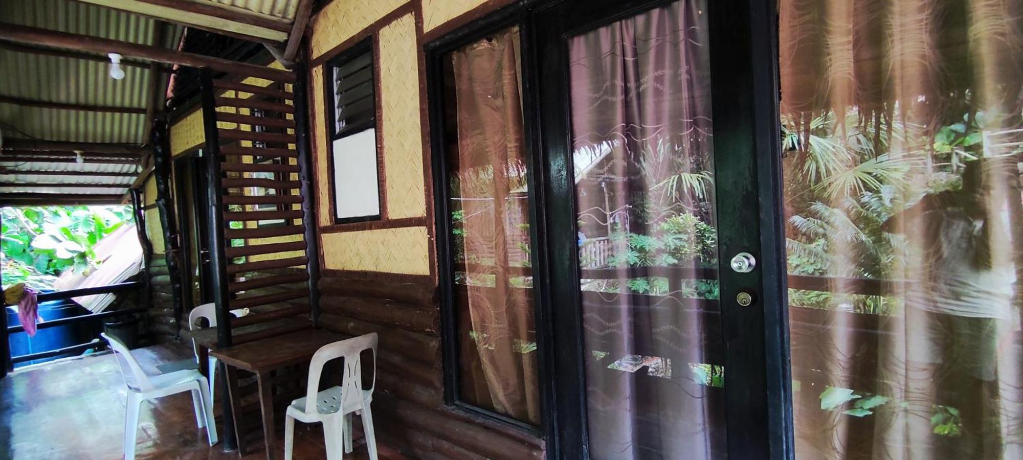 Novie'S Tourist Inn El Nido Exteriör bild