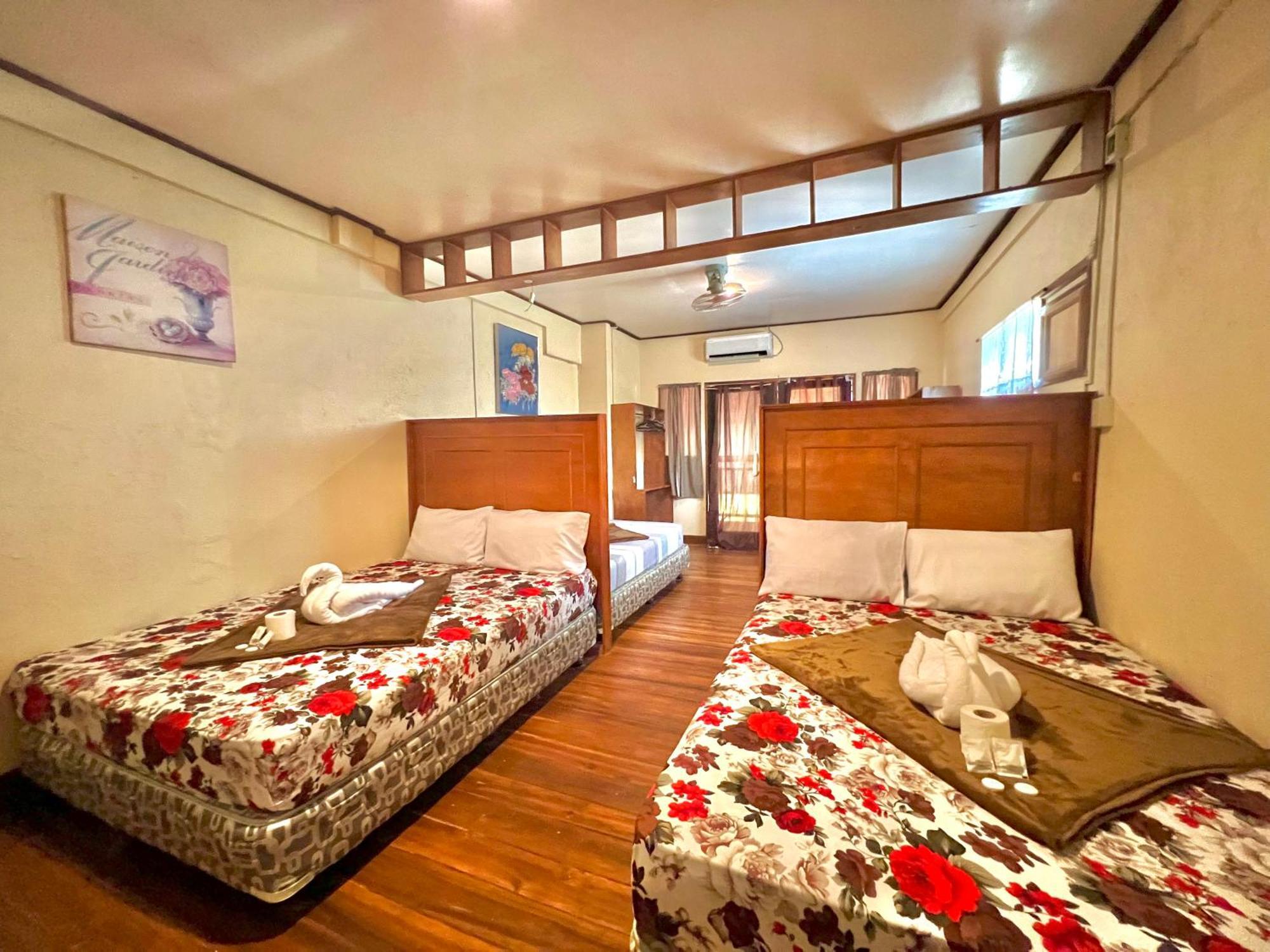 Novie'S Tourist Inn El Nido Exteriör bild